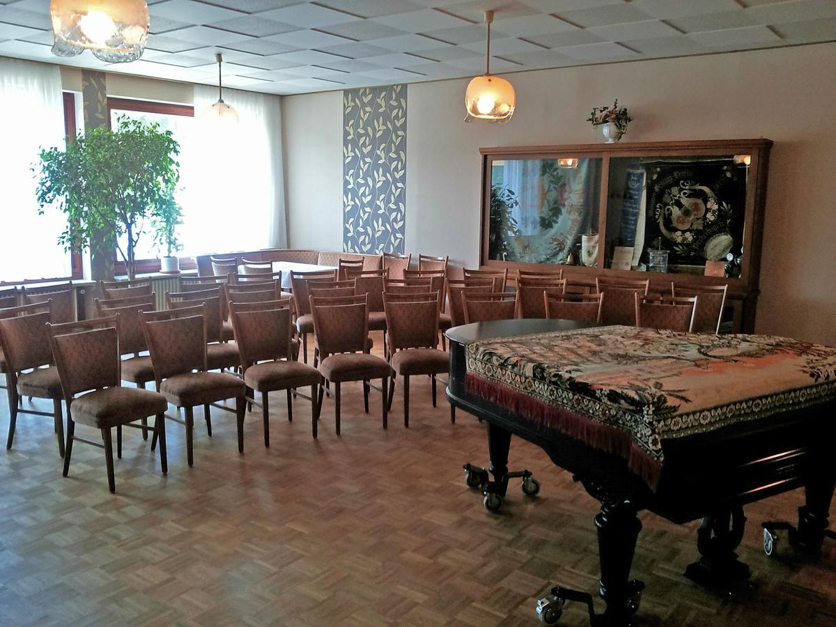 Weigands Hotel Peter Reinhardshagen Esterno foto